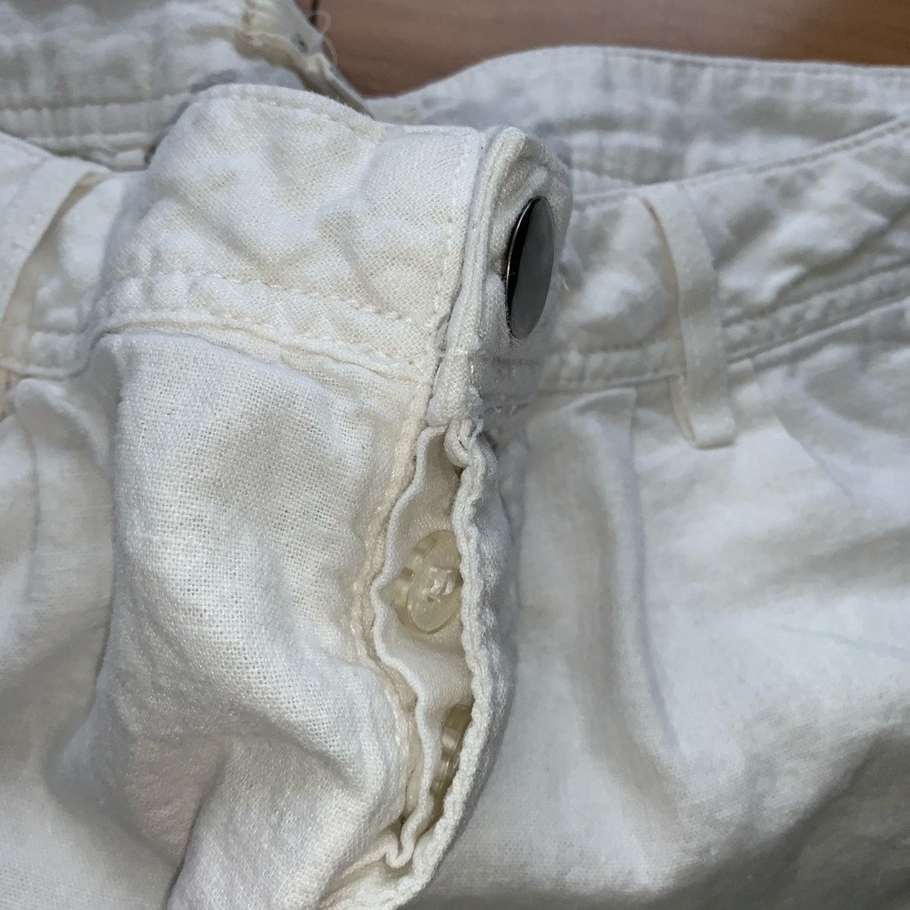 Forever 21 cuffed hem shorts 30 - Picture 4 of 8